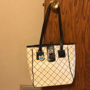 ❤️ AUTHENTIC DOONEY & BOURKE ❤️ bag